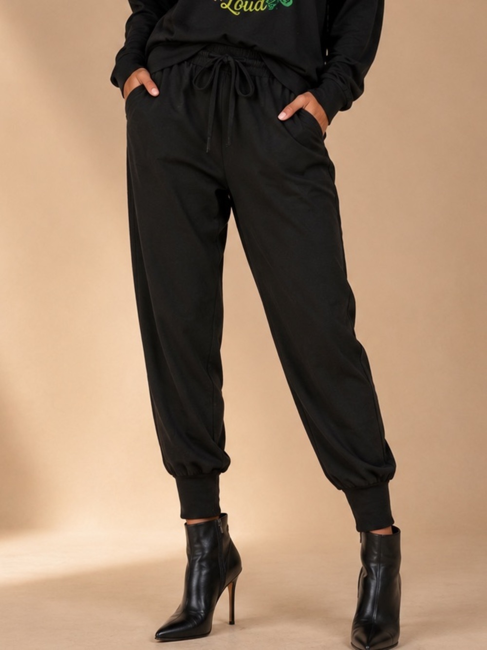 Black Lightweight Jogger Pants Womens Elastic Waist Cropped Lounge Pants M